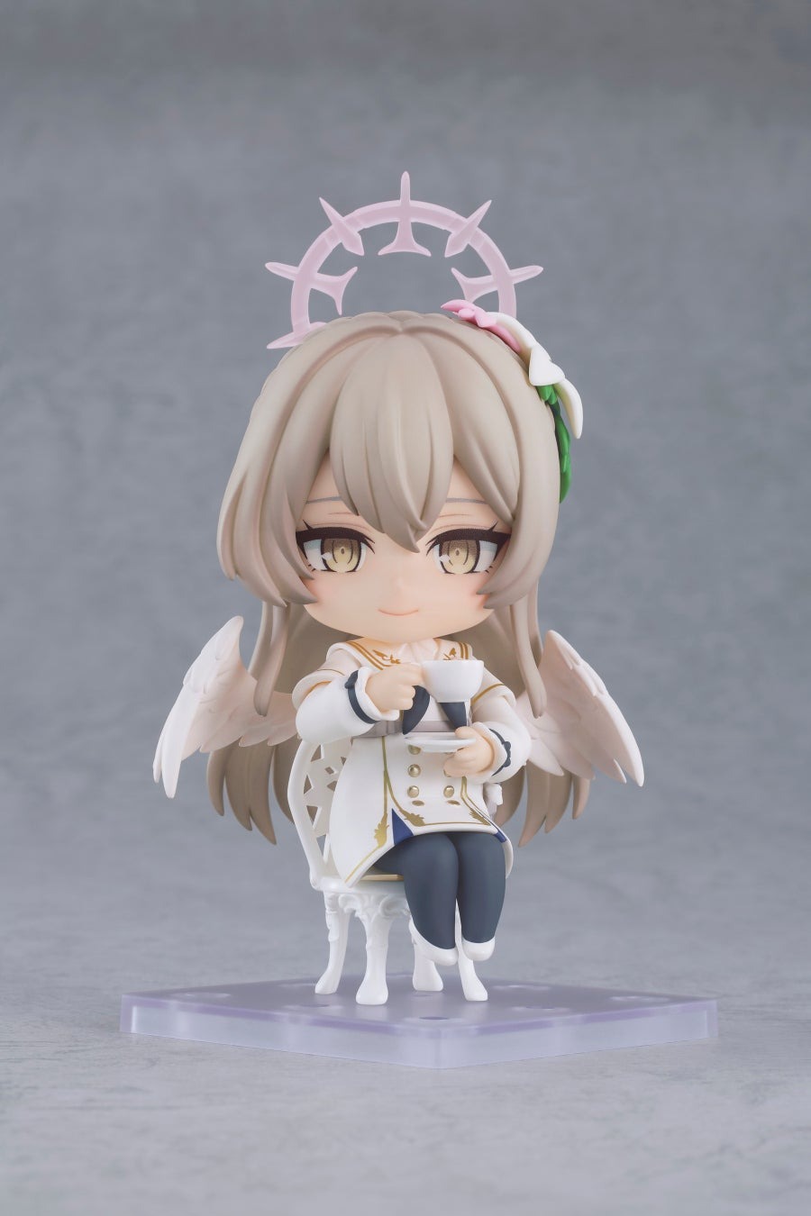 アニメ「ブルーアーカイブ」のグッズ「ねんどろいど 桐藤ナギサ」が10月31日より予約開始